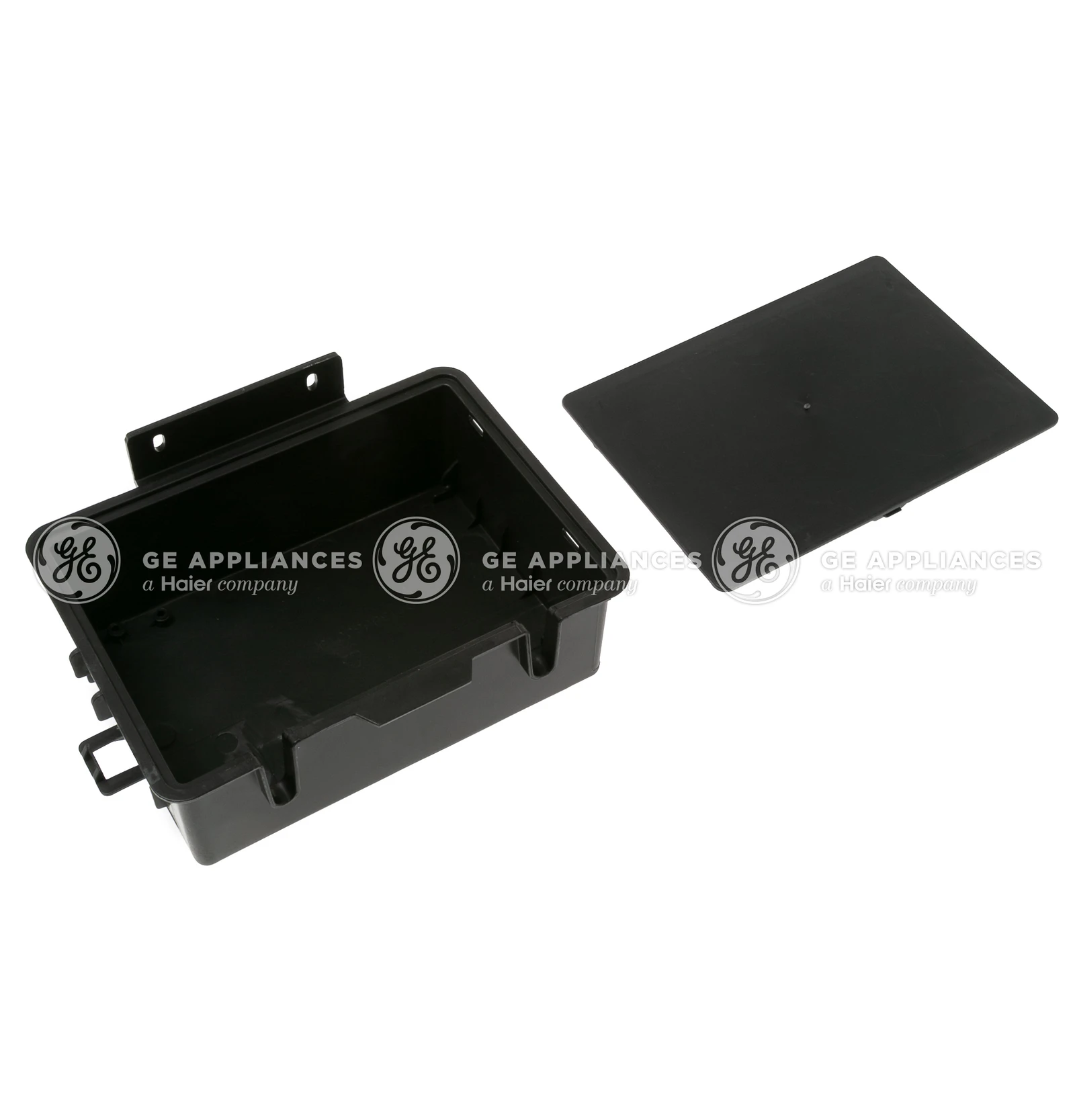 Main Cover Board