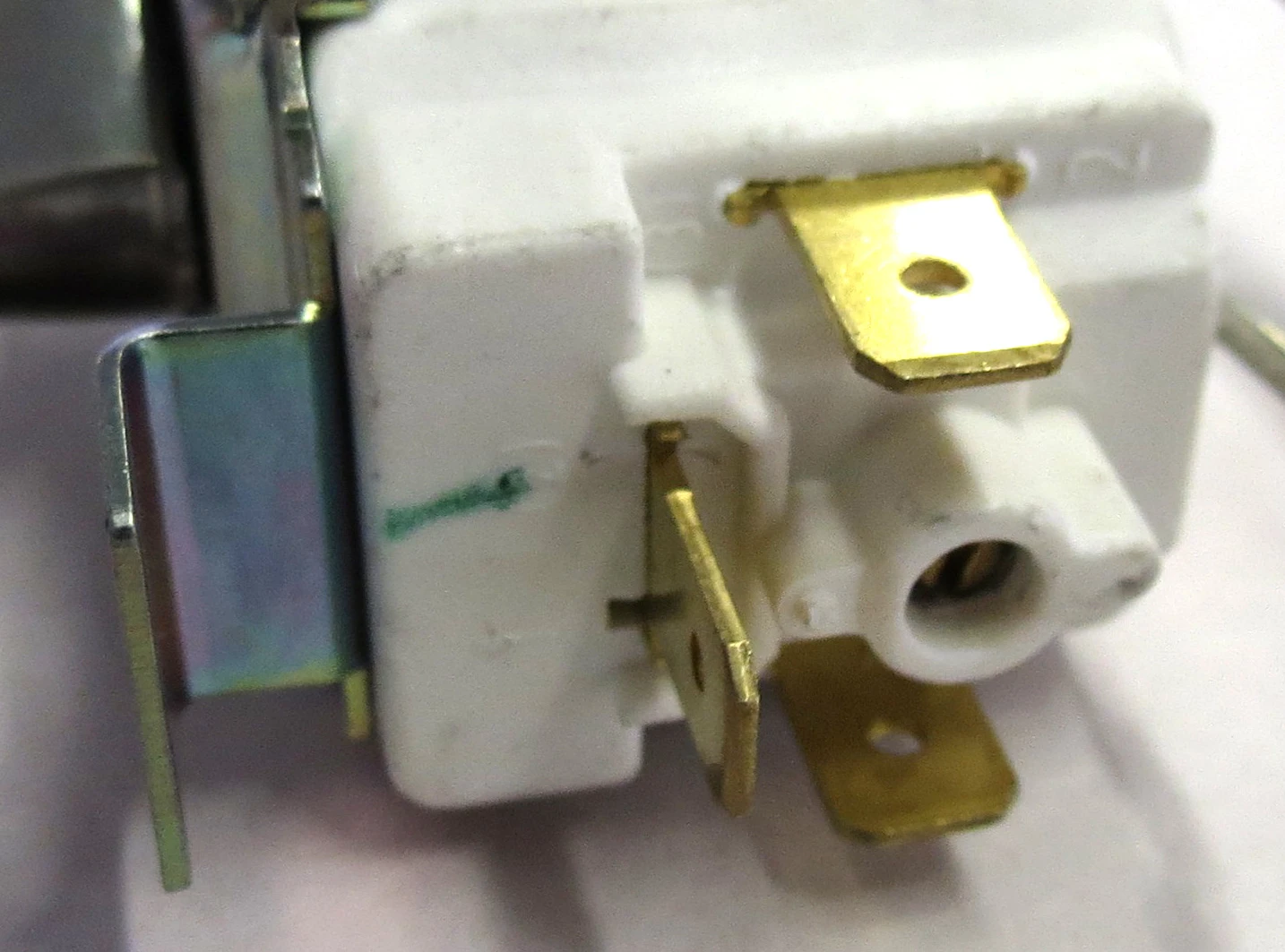Cold Control Thermostat