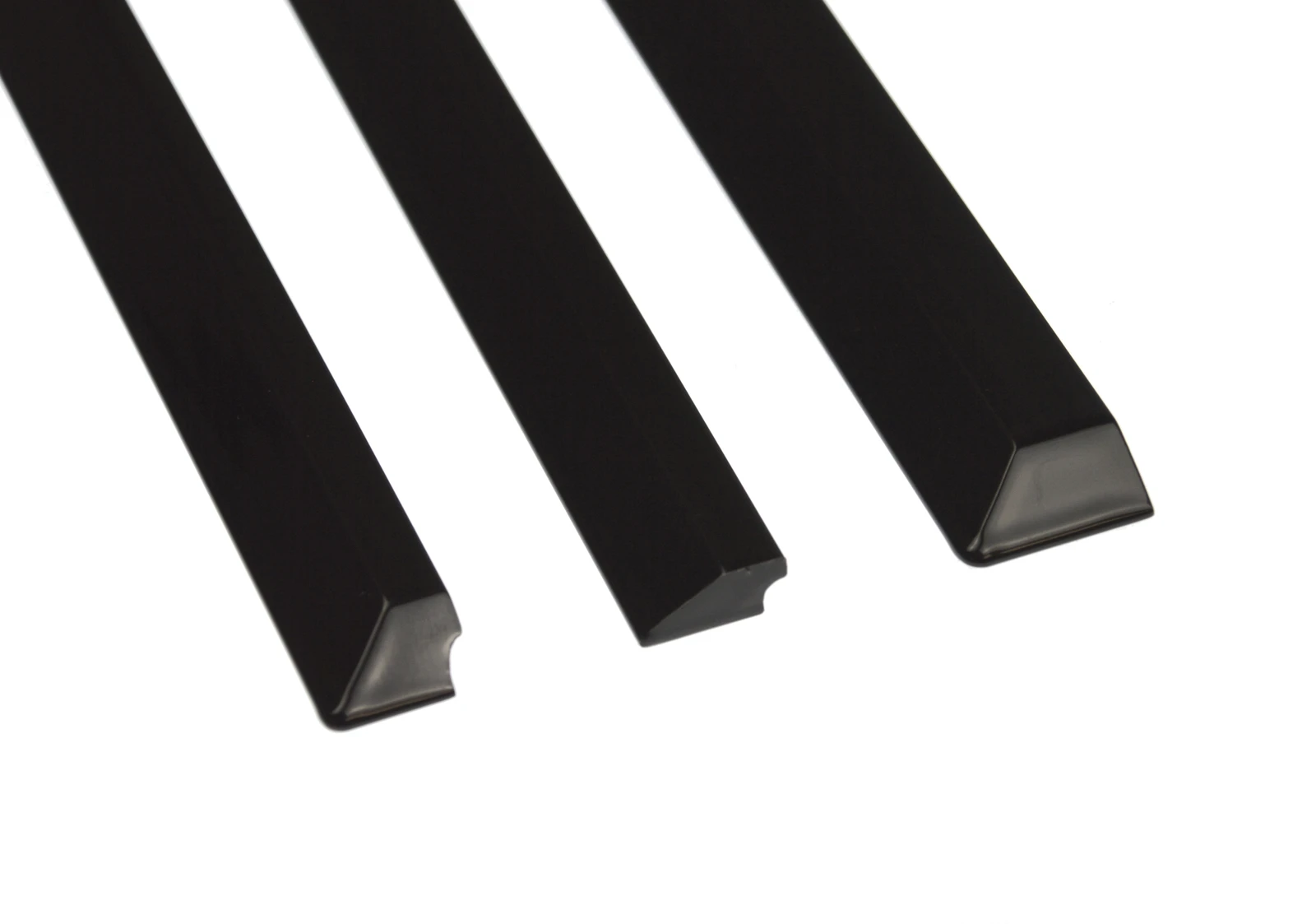 Trim Black