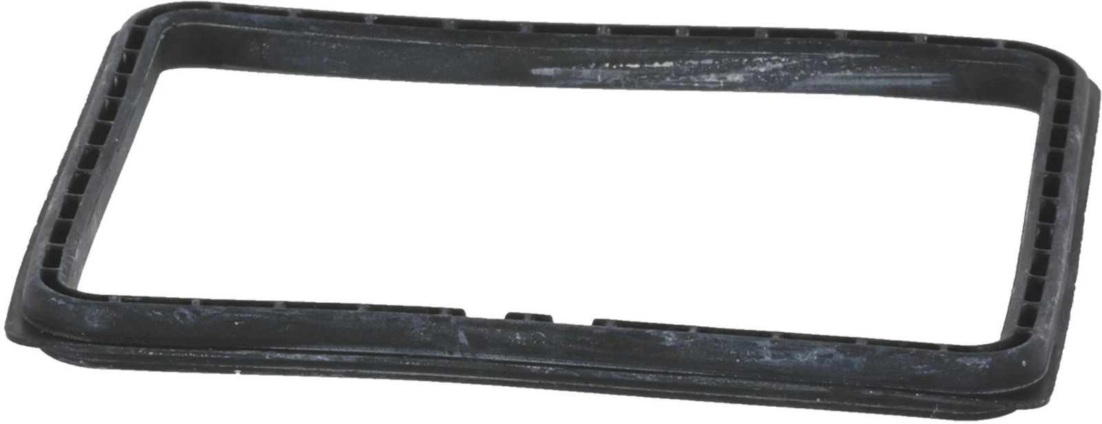 Sealing For The Dispenser In The Inner-Door