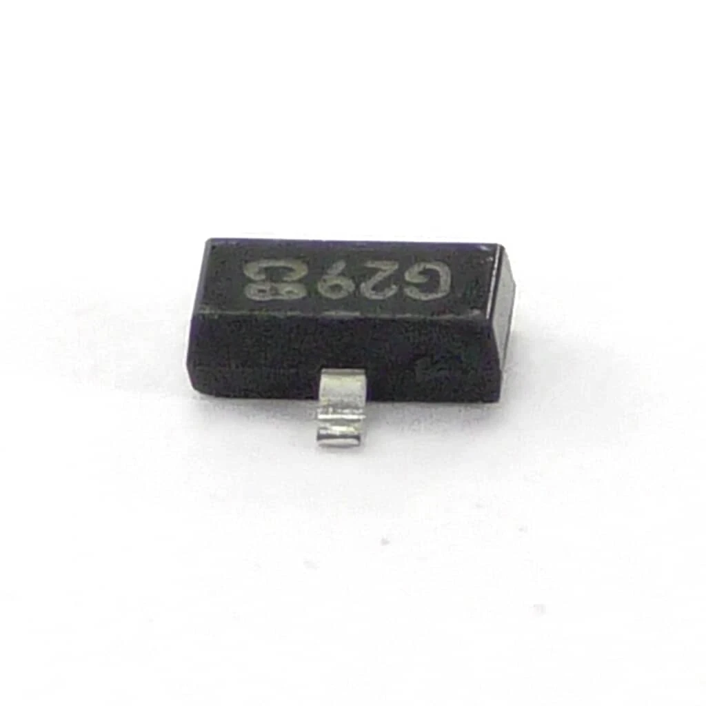IC Voltage Detector