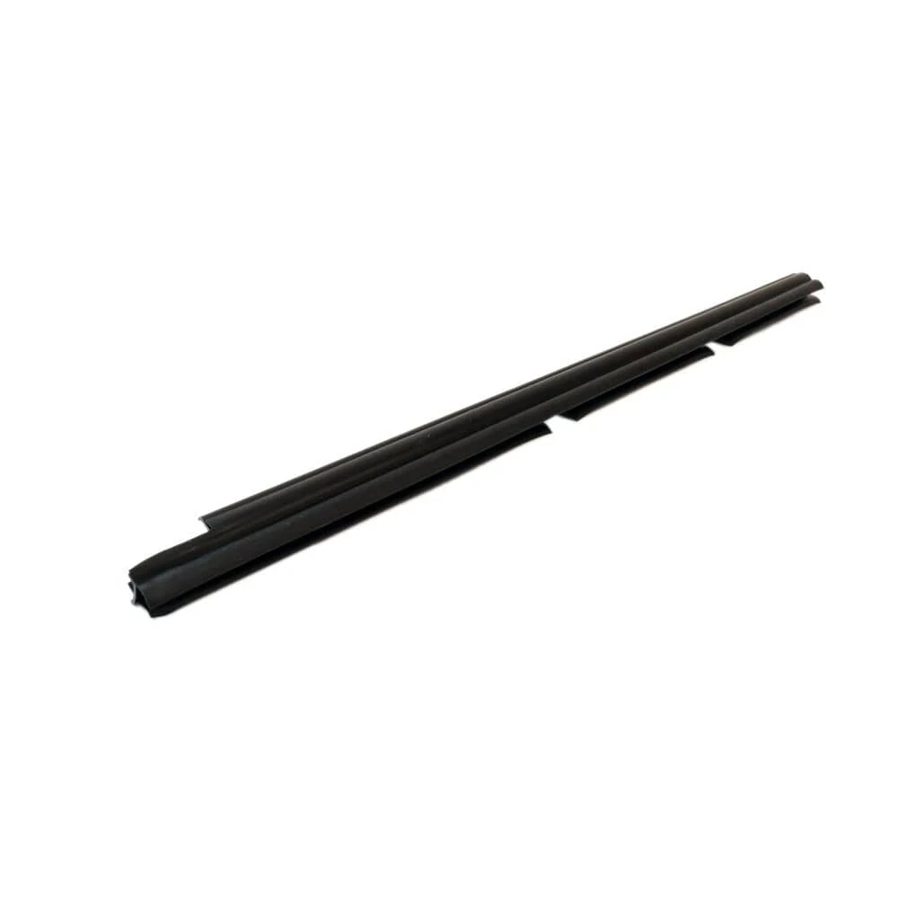 Trim Right Assembly